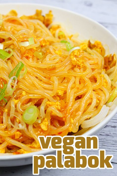 Vegan Palabok is a quick and easy Filipino noodle dish recipe that is perfect for potlucks or any special occasion! It's a savory, filling, and healthy dish that is perfect for dinner or lunch! Vegan Filipino Recipes, Palabok Recipe, Vegan Filipino, Pancit Recipe, Great Vegan Recipes, Vegan Asian Recipes, Filipino Cuisine, Noodle Recipes Easy, Hearty Dinner Recipes