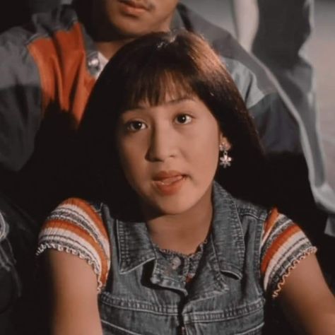 Jolina Magdangal 90s Outfit, 2000s Filipino Fashion, Jolina Magdangal 90s, Jolina Magdangal, Tropical Hut, Asian Photo, Filipino Fashion, 90s Wallpaper, Grunge Fairycore