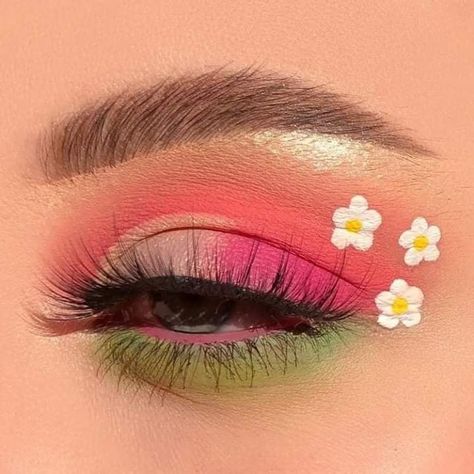 Mekap Mata, Flower Makeup, Indie Makeup, Cute Eye Makeup, Make Up Inspiration, Graphic Makeup, Swag Makeup, Eye Makeup Pictures, Eye Makeup Designs