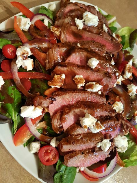 Steak Goat Cheese Salad, Steak Feta Salad, Steak Salad Goat Cheese, Steak And Goat Cheese Salad, Steak And Goat Cheese, Goat Cheese Salad Dressing, Lighter Meals, Salad With Balsamic Vinaigrette, Steak Salad Recipe