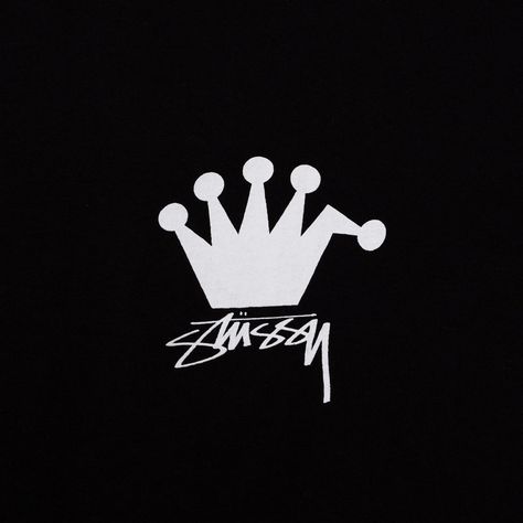 Stussy Logo Design, Stussy Font, Stussy Design, Logo Font Design, Hoodie Design Ideas Inspiration, Stussy Wallpaper, Hoodie Design Ideas, Logo Pdf, Kiss Logo