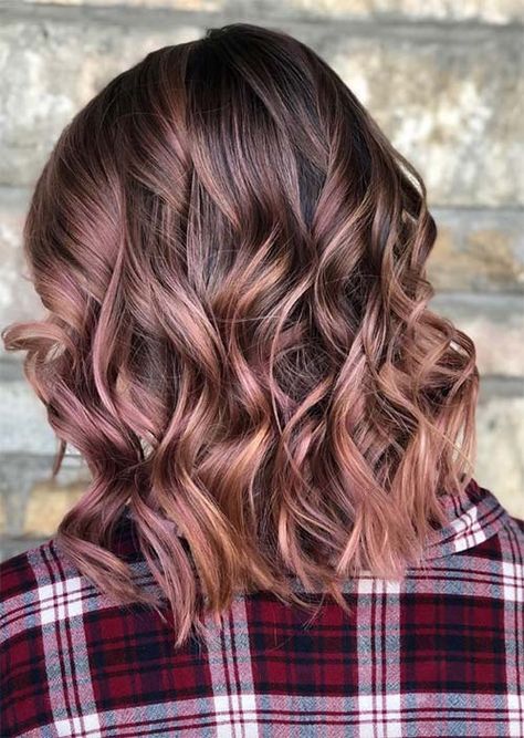 Rose Brown Hair, Guytang Mydentity, Brown Hair Trends, Rambut Brunette, Gold Hair Colors, Hair Color Rose Gold, Hair With Highlights, Hair Color Unique, Hair Instagram