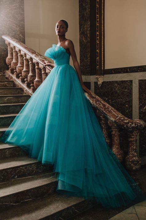 Tulle Balls, Ball Skirt, Ball Gown Skirt, Tulle Ball Gown, Column Dress, Monique Lhuillier, Fall 2022, Formal Gowns, Fancy Dresses