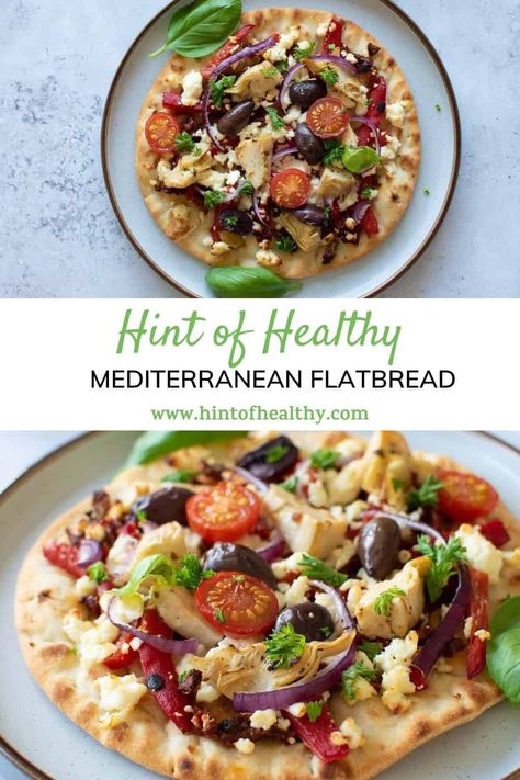 This quick and easy Mediterranean flatbread is perfect for weeknight dinners, lunches and more. Healthy, simple and delicious! Use your favorite store bought flatbread, or a homemade flatbread if you prefer, and top them with feta cheese, cherry tomatoes, canned artichoke hearts, roasted peppers, kalamata olives, basil and more. This recipe requires minimal cooking, making it a great dinner that teenagers can make. Make it vegan and gluten free if you wish. Hummus Flatbread, Flatbread Appetizers, Canned Artichoke, Flatbread Toppings, Mediterranean Flatbread, Mediterranean Recipes Healthy, Mediterranean Life, Mediterranean Diet Recipes Dinners, Homemade Flatbread