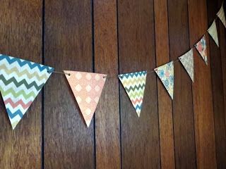 Diy Papel Picado, Paper Triangle, Bunting Tutorial, Triangle Bunting, Pendant Banner, Paper Pennant, Banner For Birthday, Paper Bunting, Banner Diy