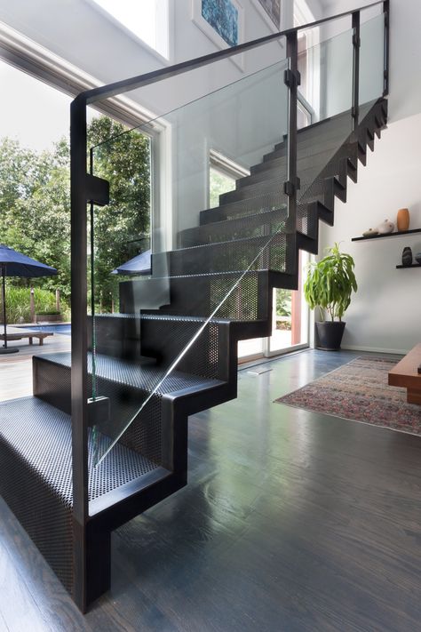 Steel Stairs Design, Modern Staircase Design, Custom Stairs, Vstupná Hala, درج السلم, Modern Stair Railing, Staircase Design Modern, Contemporary Stairs, Stair Design