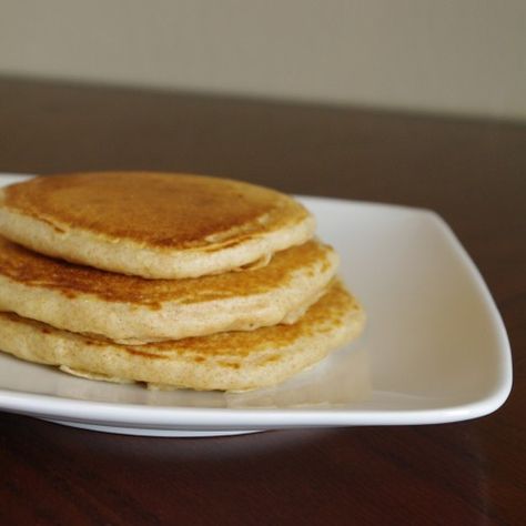 Easy Pancakes - Real Recipes from Mums Spelt Flour Pancakes, Spelt Pancakes, Spelt Flour Recipes, Oat Flour Pancakes, Spelt Recipes, Easy Pancakes, No Flour Pancakes, Pancake Recipe Easy, Perfect Pancakes