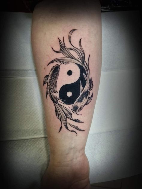 Bandage Tattoo Design, Ying Yang Tattoo For Men, Unique Ying Yang Tattoo, Tattoo Yin Yang, Pisces Tattoo Designs, Ying Yang Tattoo, Koi Tattoo Design, Small Couple Tattoos, Yin Yang Tattoos