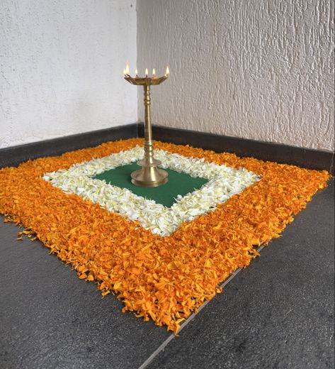 Flower rangoli Ram Flower Rangoli, Independence Day Rangoli Design, Cultural Exhibition, Cartoons Rangoli Design, Cartoons Rangoli, Independence Day Drawing, Best Indian Wedding Dresses, Ceramic Wall Sculpture, Paper Art Design