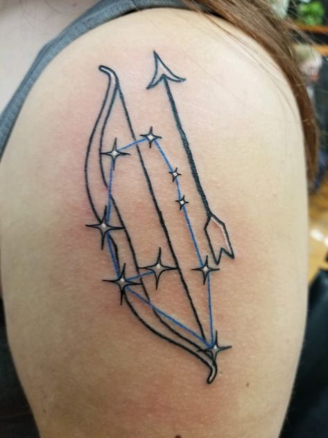 Wanted a skyrim tattoo but I'm pickyyy Skyrim Tattoo Sleeve, Small Skyrim Tattoo, Skyrim Tattoo Ideas, Elder Scrolls Tattoo, Archery Tattoo, Bestie Tats, Skyrim Tattoo, Nerdy Tattoos, Gamer Tattoos