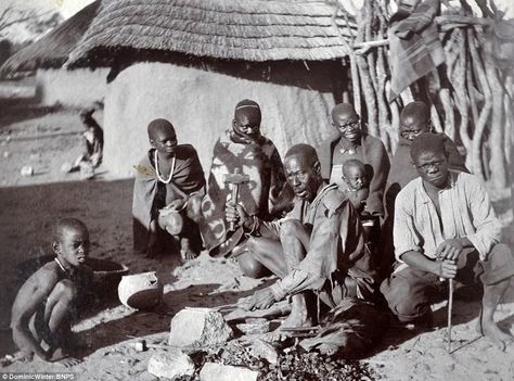 Zimbabwe History, Bicycle Pictures, Canadian Soldiers, Colonial History, Victoria Falls, Military Life, Family Posing, Southern Africa, Guy Pictures