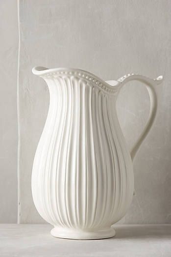 White Pitcher, Keramik Design, White Dishes, White Pottery, Cute Kitchen, Bohemian Home, Kitchen Stuff, Ceramic Art, Ceramic Pottery