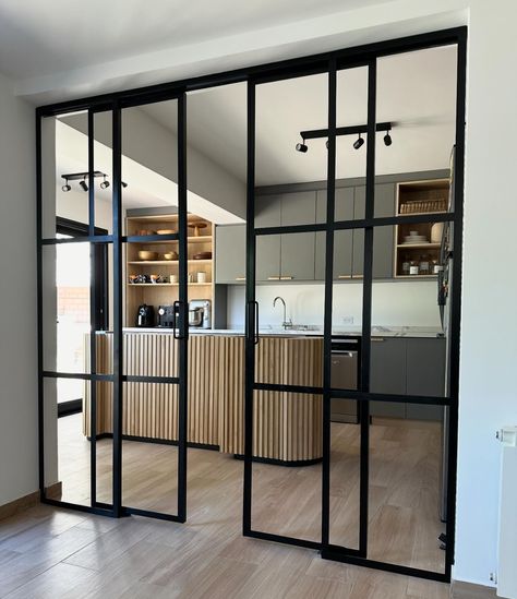 Glass Wall Door, Kitchen Ideas With Glass Wall, Kitchen With Partition, Glass Partition Kitchen, Glass Door Partition, Kitchen Separation Ideas, Kitchen Open To Living Room, Living Room Kitchen Divider, Kitchen Door