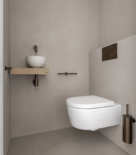 Minimal Toilet Design, Minimal Toilet, Toilet Room Decor, Small Toilet Room, Bathroom Inspiration Modern, Guest Toilet, Downstairs Toilet, Small Toilet, Bathroom Solutions