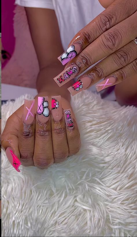 Arycils Nails Medium, Pink Nails Medium Length Square, Baddie Nails Acrylic Mid Length, Mid Length Nail Designs, Medium Nail Set, Baddie Nails Medium Length, Mid Length Nails Acrylic Square, Medium Long Nails Ideas, Acrylic Nails Medium Length