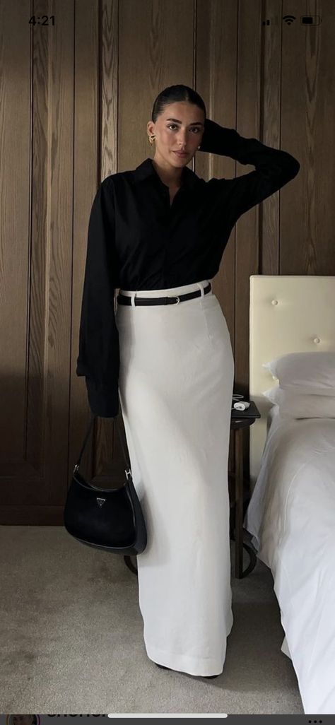 Outfit Ideas Modest, Neat Casual Outfits, Fashion Modest, Mode Zara, Business Outfits Women, Stylish Work Attire, Business Casual Outfits For Work, Hijabi Outfits, Modest Wear