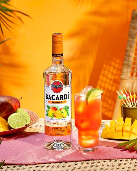 Bacardi Mango Chile Drinks, Mango Rum Cocktail, Mango Alcoholic Drinks, Bacardi Mixed Drinks, Pineapple Chili Recipe, Mango Rum Drinks, Bacardi Mango, Madras Cocktail, Bacardi Cocktails