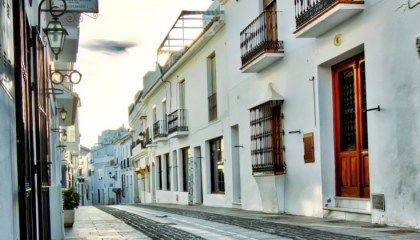 You Must Visit This Costa del Sol Gem - Estepona Spain Photo Walk, Main Street, Spain, Old Things, Road