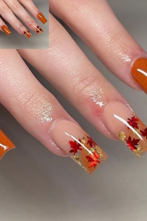 Fall Nails Encapsulated Leaves, Fall Flower Nails Acrylic, Nail Ideas For Fall Autumn, Fall Nails With Leaves Acrylic, Fall Nail Designs Leaves, Encapsulated Fall Nails, Fall Designs For Nails, Autumn Aesthetic Nails, Fall Theme Nails