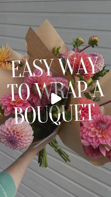 Kim Spears | Busy Bee Farm & Florals on Instagram: "I get asked all the time “how do you wrap your bouquets?” So here’s a quick little video on my super easy technique. For bigger bouquets I just use a bit more kraft paper. I love buying it by the roll so I can customize the size. 

Save for your reference or share with a flower friend !

#cutflowers #bouquets #flowerbouquet #beginnergardening #flowerfarmer #flowerfarm #flowerfarming #farmerflorist #bouquet #flowerbouquets #dahlia #dahlias" Homecoming Flowers, Bee Farm, Flower Farmer, Flower Farm, Gardening For Beginners, Cut Flowers, Farmer, Flowers Bouquet, Florist