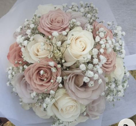 Unique Bridal Bouquets Ideas, Hailey Paige, Unique Bridal Bouquets, Wedding Bouquet Ideas, Simple Wedding Bouquets, Pink Quince, Luxury Flower Bouquets, Bridal Bouquet Flowers, Bouquet Ideas