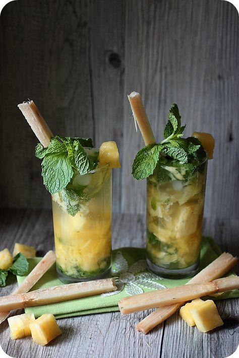 Pineapple Coconut Mojito, Coco Lopez, Coconut Mojito, Simple Cocktail, Specialty Drinks, Drink Garnishing, Fetal Position, Cane Stick, Pineapple Coconut