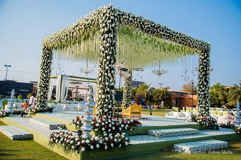 Farmhouse Weddings, farmhouse wedding decor, farmhouse wedding decorations, farmhouse wedding decoration reception, farmhouse wedding decor diy, floral mandap, wedding mandap decoration floral design, wedding mandap decoration Indian floral design, wedding mandap floral indian design, Indian wedding mandap floral, white wedding with floral mandap, outdoor mandap, outdoor mandap decor, outdoor mandap decor indian Wedding Function Decoration, Wedding Chori Mandap Indian, Vedi Decor Wedding Mandap, Wedding Lawn Decorations Indian, Lawn Decorations Wedding, White Wedding Mandap, Mandap Designs Outdoor, Wedding Chori Mandap, Green Mandap