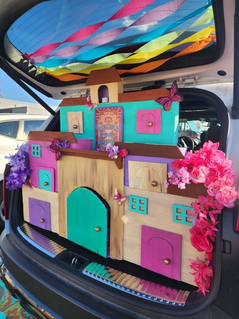 Disney Truck Or Treat Ideas For Cars, Encanto Truck Or Treat, Trunk Or Treat Encanto Ideas, Encanto Trunk Or Treat Ideas For Cars, Diy Encanto House, Barbie Truck Or Treat, Trunk Or Treat Ideas For Cars Barbie, Disney Theme Trunk Or Treat Ideas, Fiesta Trunk Or Treat