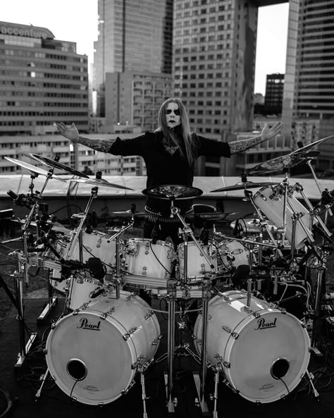 INFERNO - Zbigniew Robert Promiński from metal band BEHEMOTH! and his Pearl drum set Pearl Drum Kit, Metal Drummer, Pearl Drums, Metal Drum, Drum Sets, Extreme Metal, Drummer Boy, Drum Kits, Drum Set