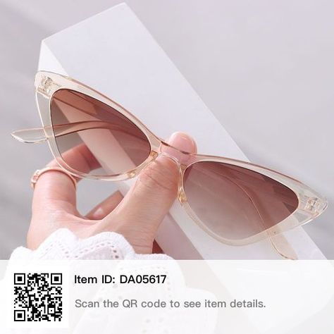 Cat Eye Sunglasses Vintage, Cat Eye Sunnies, Cat Eye Sunglasses Women, Sunglasses Uv Protection, Uv Sunglasses, Glasses Brands, Color Lenses, Designer Eyeglasses, Eye Design