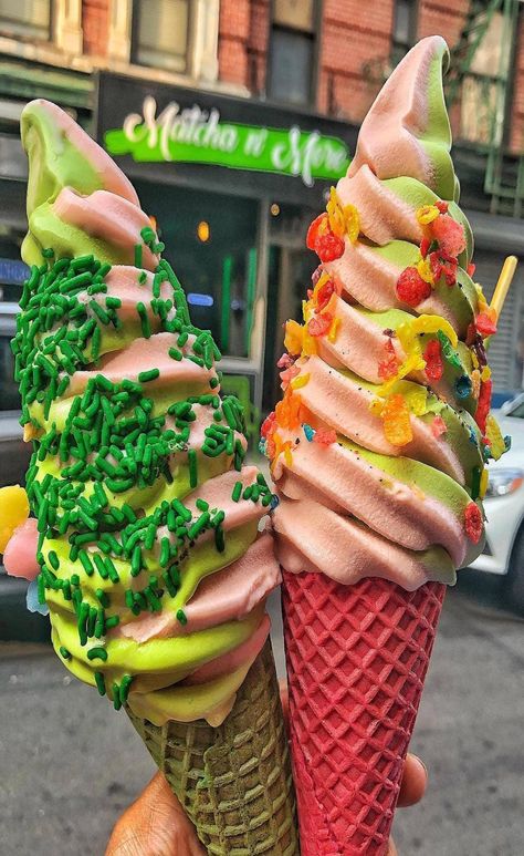 Cone Ice Cream, Yummy Ice Cream, Food Therapy, Ice Cream Cones, Japanese Dessert, Sweet Snacks Recipes, Food Board, Ice Cream Desserts, Fun Baking Recipes