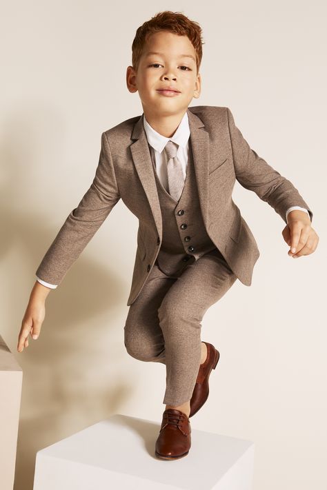 Kids Wedding Outfits, Boys Formal Wear, Wedding Outfit For Boys, Neutral Jacket, Kids Formal, Wedding With Kids