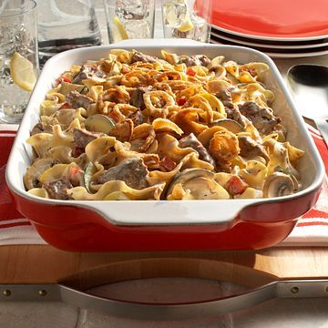 Easy Beef & Mushroom Noodle Bake. Check out the Easy Beef Beef Noodle Bake, Beef Noodle Casserole, Beef Mushroom, Noodle Bake, Trisha Yearwood Recipes, Beef Pasta Recipes, Beef Tips And Gravy, Beef Pasta, Noodle Casserole