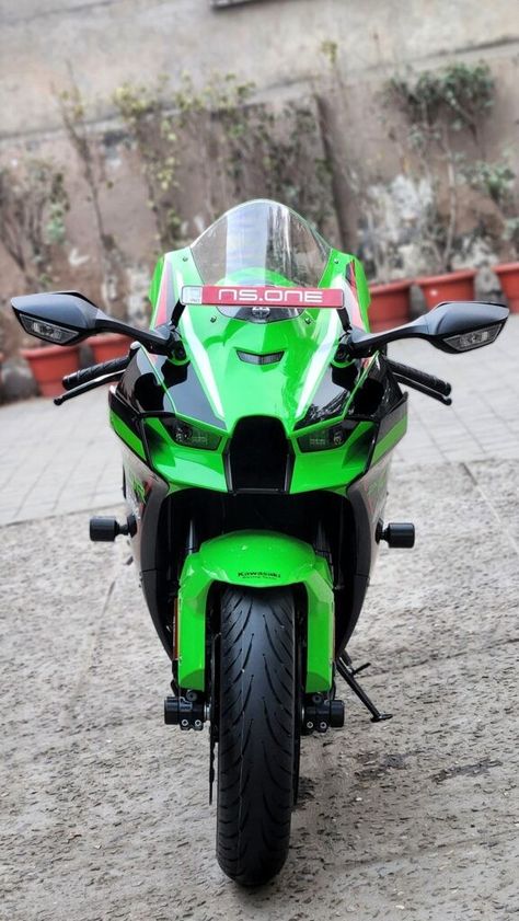 Zx10r Wallpaper 4k, Zx10r Wallpaper, Bike Video, Alphabet Design Projects, Ninja Bike, Bike Couple, Naruto Painting, Gtr Car, Kawasaki Zx10r