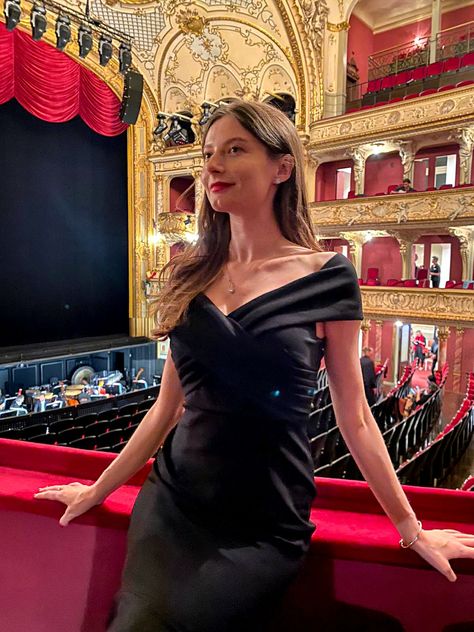 In Zurich Opera House Met Opera Outfit, Opera House Outfit, Opera Dresses, Opera Outfit, Opera Aesthetic, Met Opera, Opera Dress, Elegant Lifestyle, House Clothes