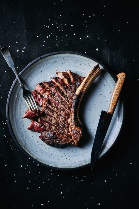 Meat Food Styling, Marinade Steak, Homemade Meat Rub, Steaks Recipes, Cooking Beef, Cooking Steak, Canned Meats, Dinner Steak, Breakfast Recipes Kids