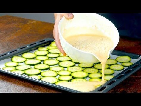 Telur Gulung, Amazing Food Videos, Resep Diet, Tasty Recipes Videos, Food Videos Desserts, Zucchini Recipes, Keto Recipes Easy, Creative Food, Diy Food