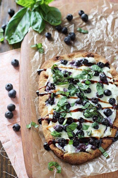 Ricotta Flatbread, Blueberry Basil, Pizza Roll, Easy Blueberry, Flatbread Recipes, Naan Bread, Blueberry Recipes, Flatbread, Naan