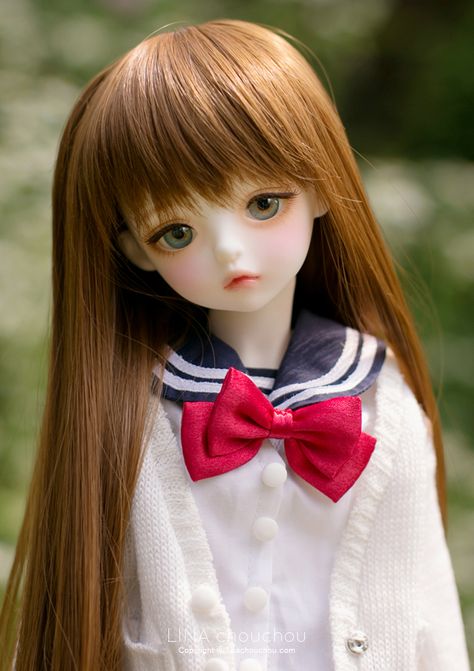 Lina Chouchou, release two limited dolls. Meet Lavinia and Rosemary in their school uniform a Japanese middle school. Accept order today at 19:00 (Japan Time). Get them here at your favorite DOLL shop Dolks Station, http://dolkus.com/list.php… #bjd #balljointed  #dolls Porcelain Dolls Value, Doll Japan, Christmas Barbie, Realistic Dolls, Princesa Disney, Beautiful Barbie Dolls, Japanese Dolls