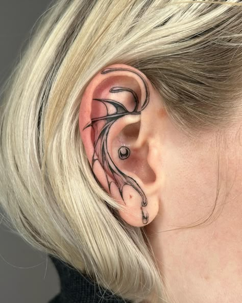 T 🌷 | 4-day heal on my first ear tat from freehand for a trade with @rylee.sky 💕 so excited to see the greywashes lighten on this one! Thank… | Instagram Mermaid Ear Tattoo, Ear Tattoo Color, Ear Ornamental Tattoo, Sun Ear Tattoo, Ear Back Tattoo, Side Ear Tattoo, Tattoo Near Ear, Ear Tattoos Women, Ear Tattoo Design