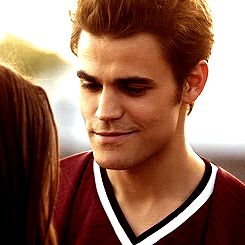 Stefan Salvatore Cute, Cute Stefan Salvatore, Stefan Salvatore Football, Stefan Salvatore Smile, Cardi B Funny Face, Stefan Salvatore Gif, Team Stefan, Tvd Men, Paul Vampire Diaries