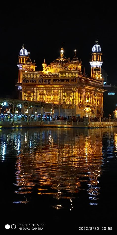 Golden Temple Wallpapers Night, Golden Temple Amritsar Hd Wallpaper, Gurudwara Sahib Wallpaper, Spiritual Pics, Gurudwara Sahib, Temple Wallpaper, Golden Temple Wallpaper, Guru Nanak Photo, Darbar Sahib