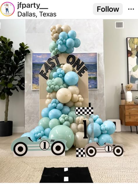 Birthday Entrance Decor Entryway, Fast One Birthday Party Backdrop, Balloon Decorations Without Helium, F1 Birthday, Boy Party Decorations, Baby First Birthday Themes, Baby Shower Balloon Decorations, Cars Birthday Cake, Deco Ballon