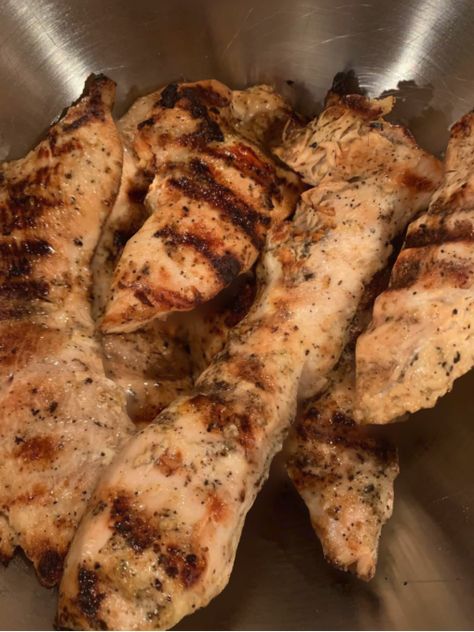 Chicken Breast On The Grill, Recipe With Mayonnaise, Best Chicken Marinade, Chili Lime Seasoning, Mayonnaise Recipe, Chicken Marinade, Best Chicken, Chili Lime, Chicken Marinades