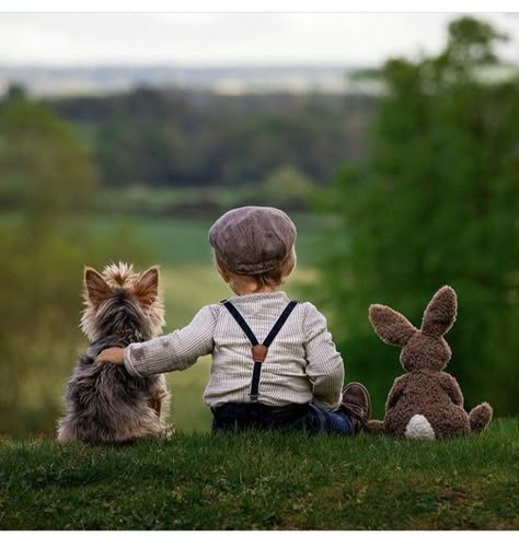 Yorkie Terrier, Dogs And Kids, Destination Voyage, Wildlife Animals, 인물 사진, Adorable Baby, Yorkshire Terrier, Baby Pictures, Vacation Trips