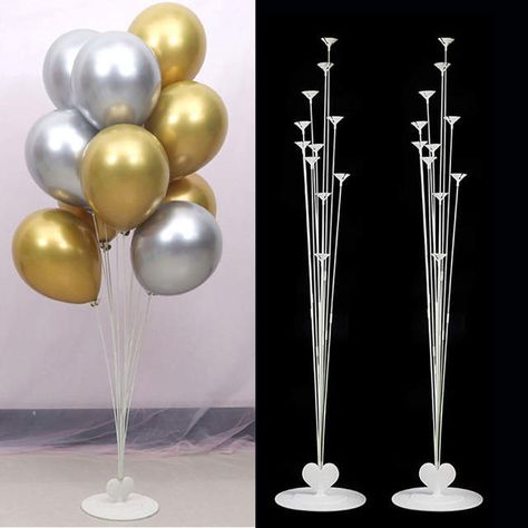 Baloon Decorations Standing, Diy Party Themes, Balloons Stand, Wedding Decoration Table, Balloon Stick, White Party Decorations, Balloon Stand, Diy Balloon Decorations, Balloon Stands