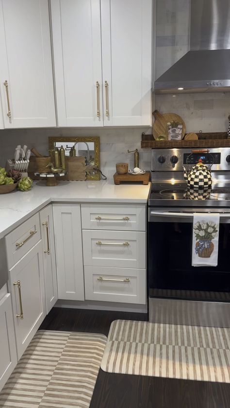 kenziemariehome's kitchen Collection on LTK Gold Cabinet Hardware, Shell Lamp, Gold Knobs, Black Countertops, Kitchen Cabinet Hardware, Gold Handles, Clam Shell, Kitchen Collection, Black Kitchens