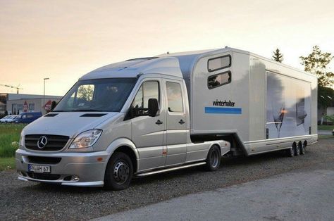 Enclosed Motorcycle Trailer, New Suzuki Jimny, Mini Caravan, Mercedes Benz Vans, Mercedes Sprinter Camper, Mb Sprinter, Sprinter Van Conversion, Mercedes Truck, Sprinter Camper