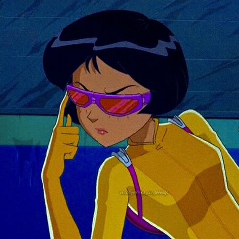 Spy Girl, Cartoon Pfp, Cartoon Profile Pictures, Totally Spies, Black Cartoon, Cartoon Profile, Summer 3, Old Cartoons, Cartoon Icons