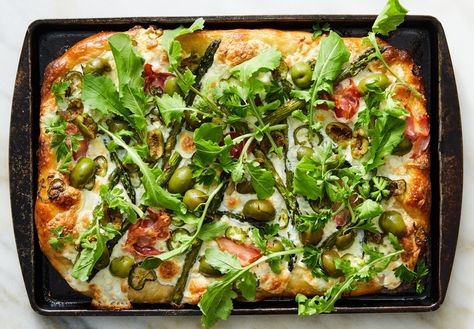 springtime sheet-pan pizza Pancetta Pizza, Salmon Fried Rice, Eggs And Kale, Sheet Pan Pizza, Arugula Recipes, Nyt Cooking, Pan Pizza, Asparagus Recipe, Spring Recipes